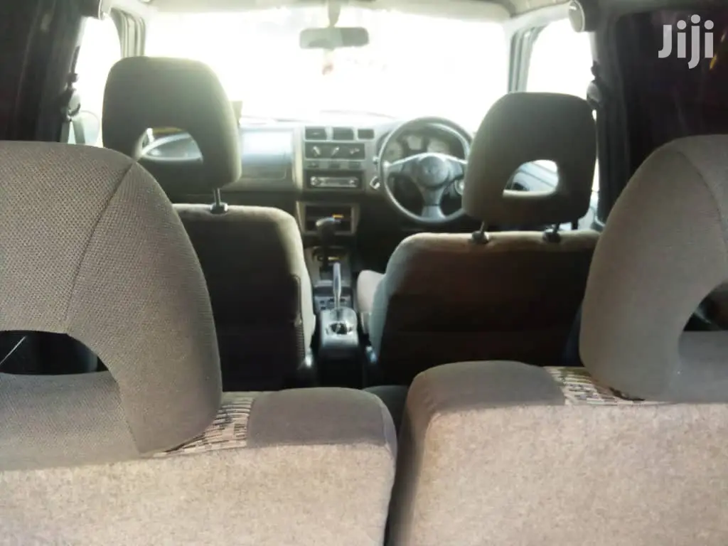 Toyota RAV4 1999 White