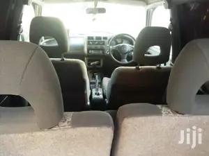 Toyota RAV4 1999 White