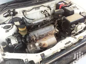 Toyota RAV4 1999 White