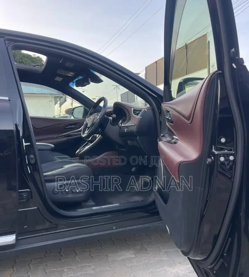 Toyota Harrier 2015 Matt Black