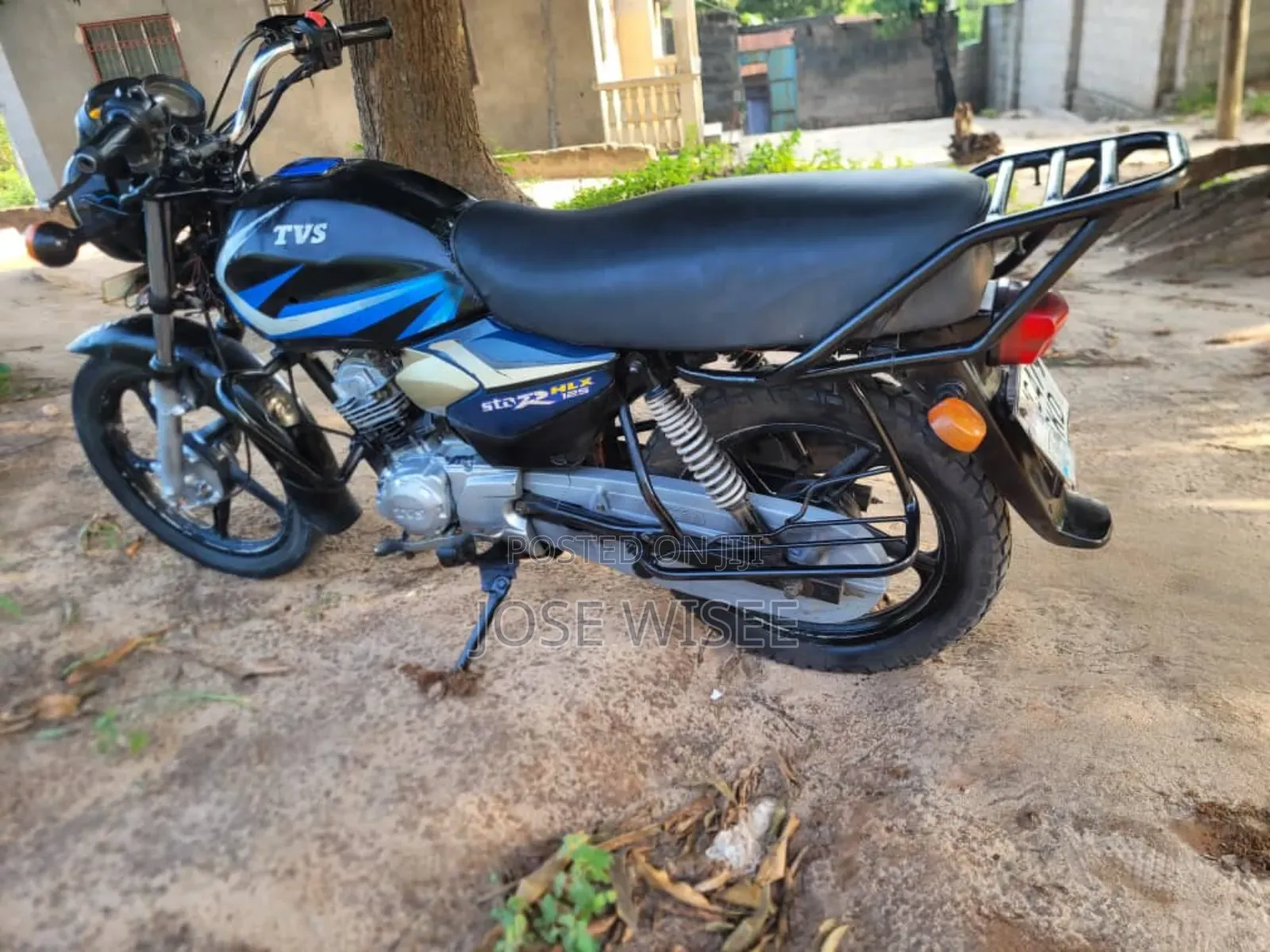 TVS HLX 125 2024 Black