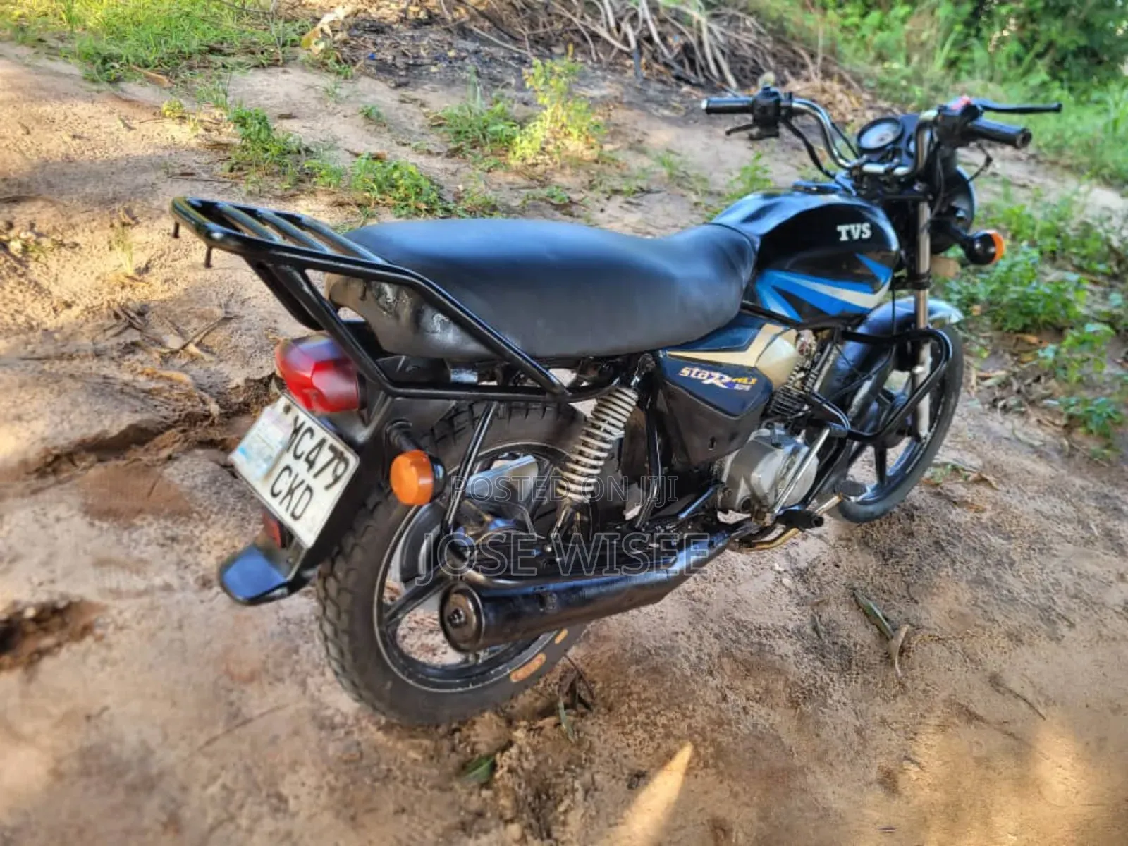 TVS HLX 125 2024 Black
