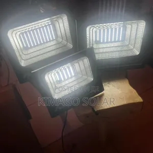 Flood Light ( Solar 100w ) Zinapatikana