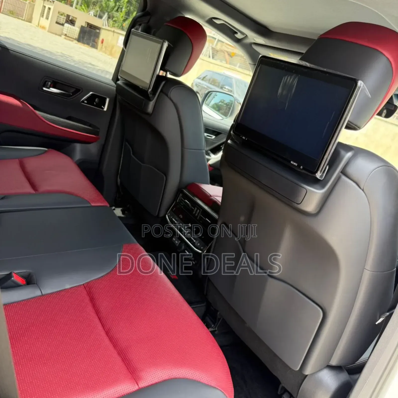 Toyota Land Cruiser 2023 White