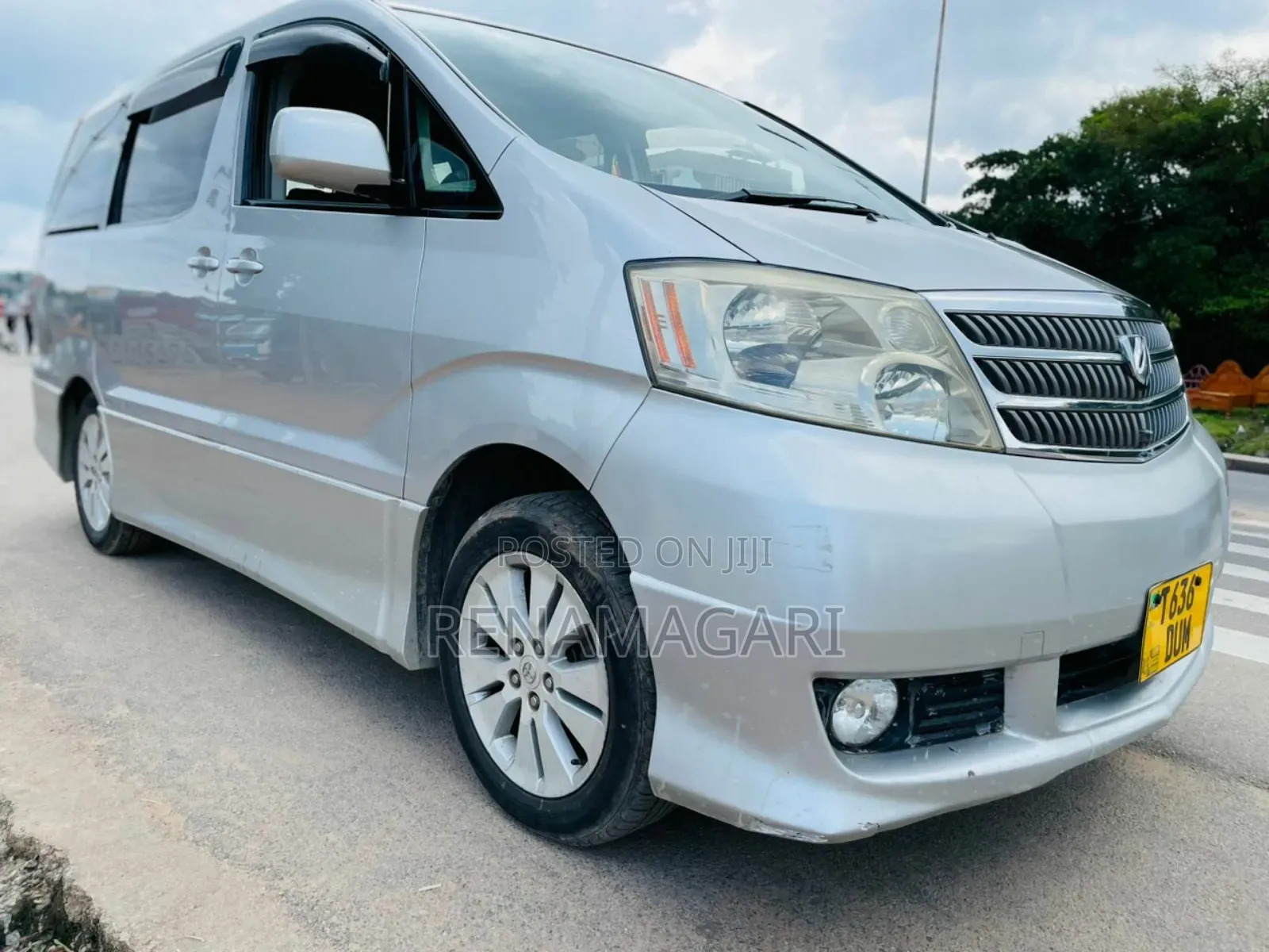 Toyota Alphard 2006 Silver