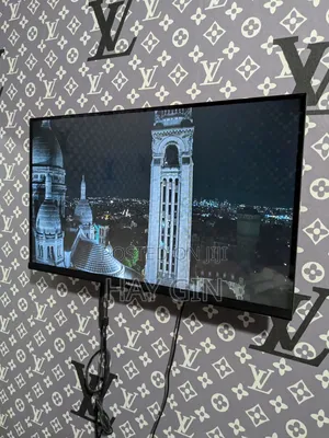 Hisense NCH 32
