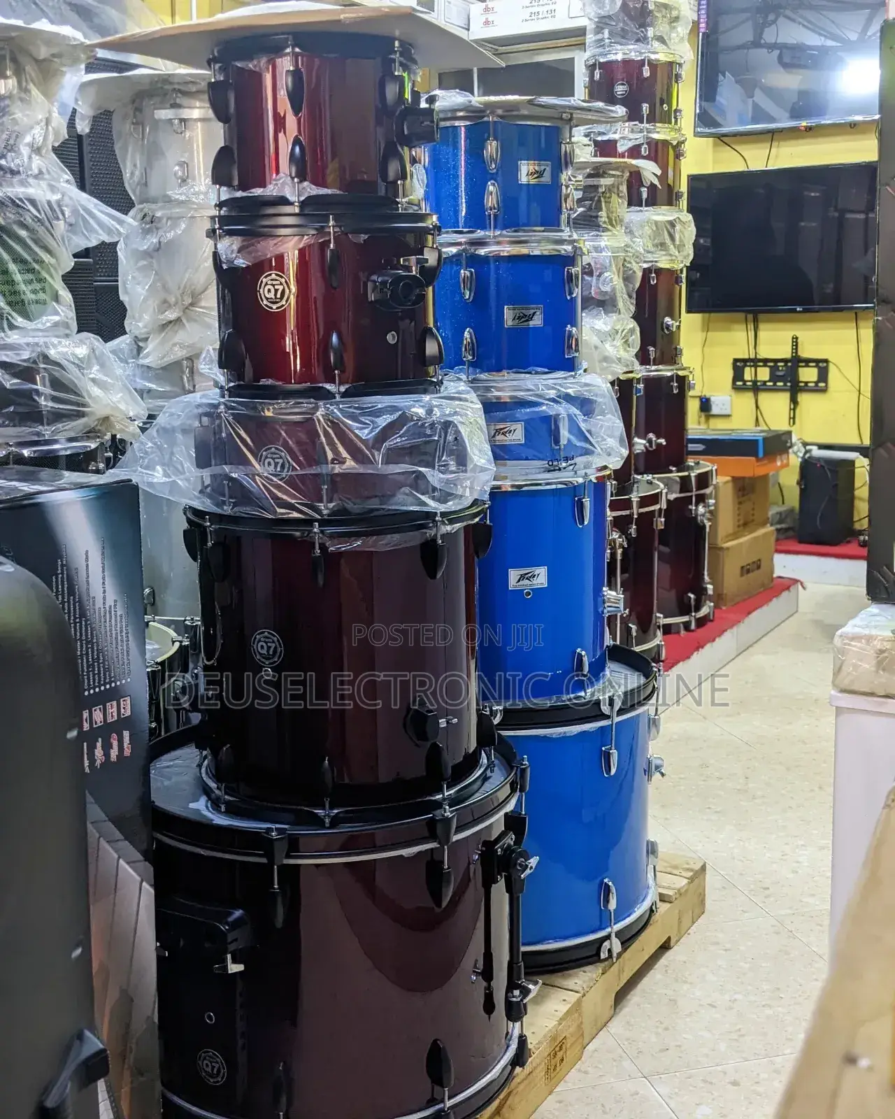 Pearl ,Tovaste,Peavey Drums Sets