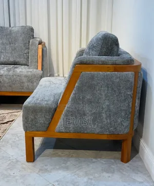 Unique Sofaset 2;2;1;1. Full Spring and Fibers