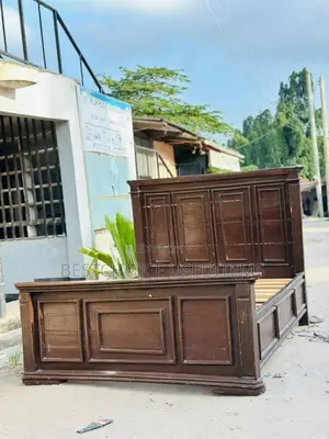 Kitanda Mbao Nzito 5/6, Mbao Ngumu Nyeusi Nzuri Mno
