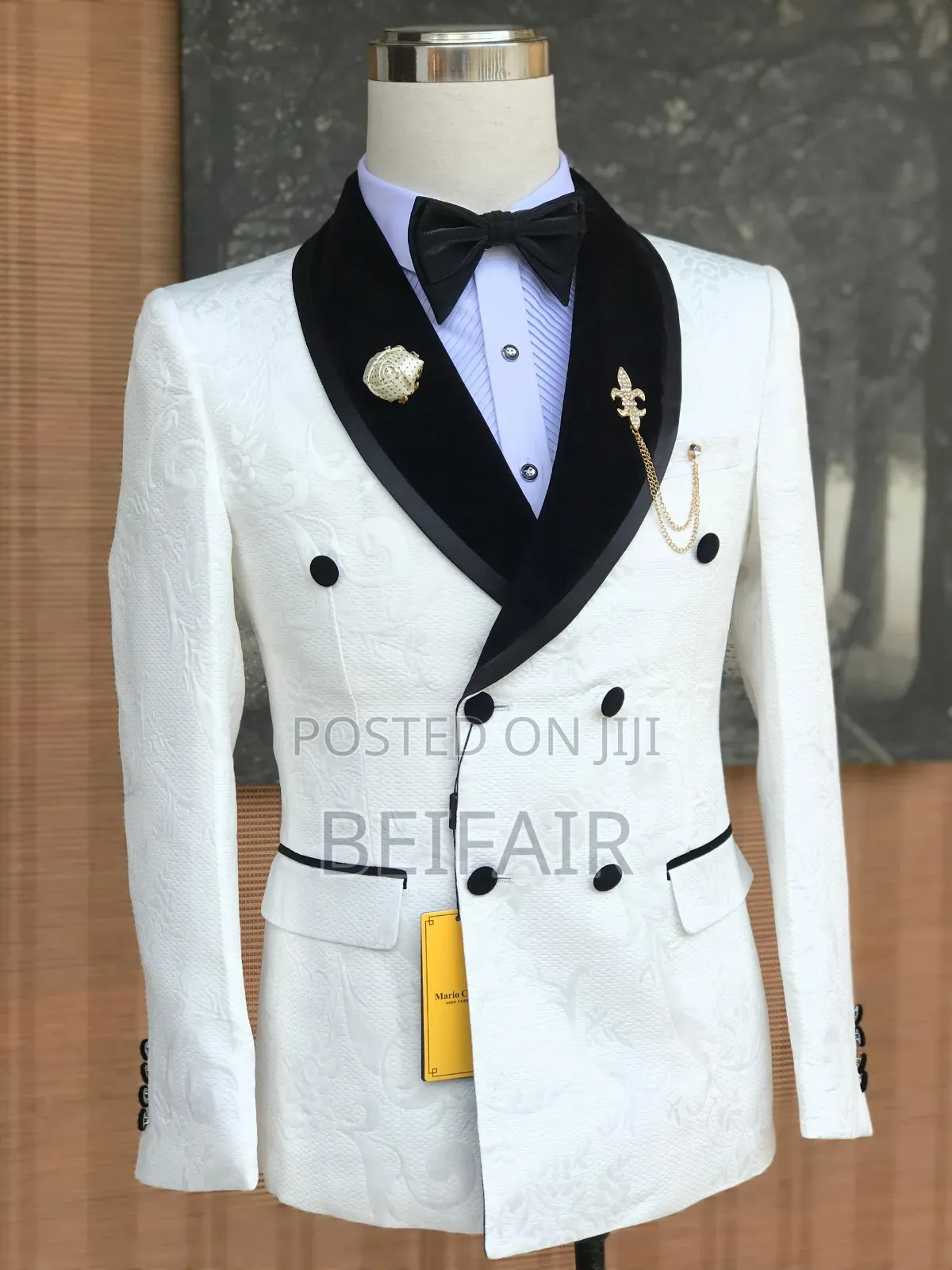 Black and White Double Breasted | Six Buttons Suit | Suti