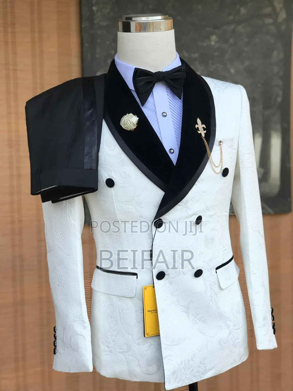Black and White Double Breasted | Six Buttons Suit | Suti