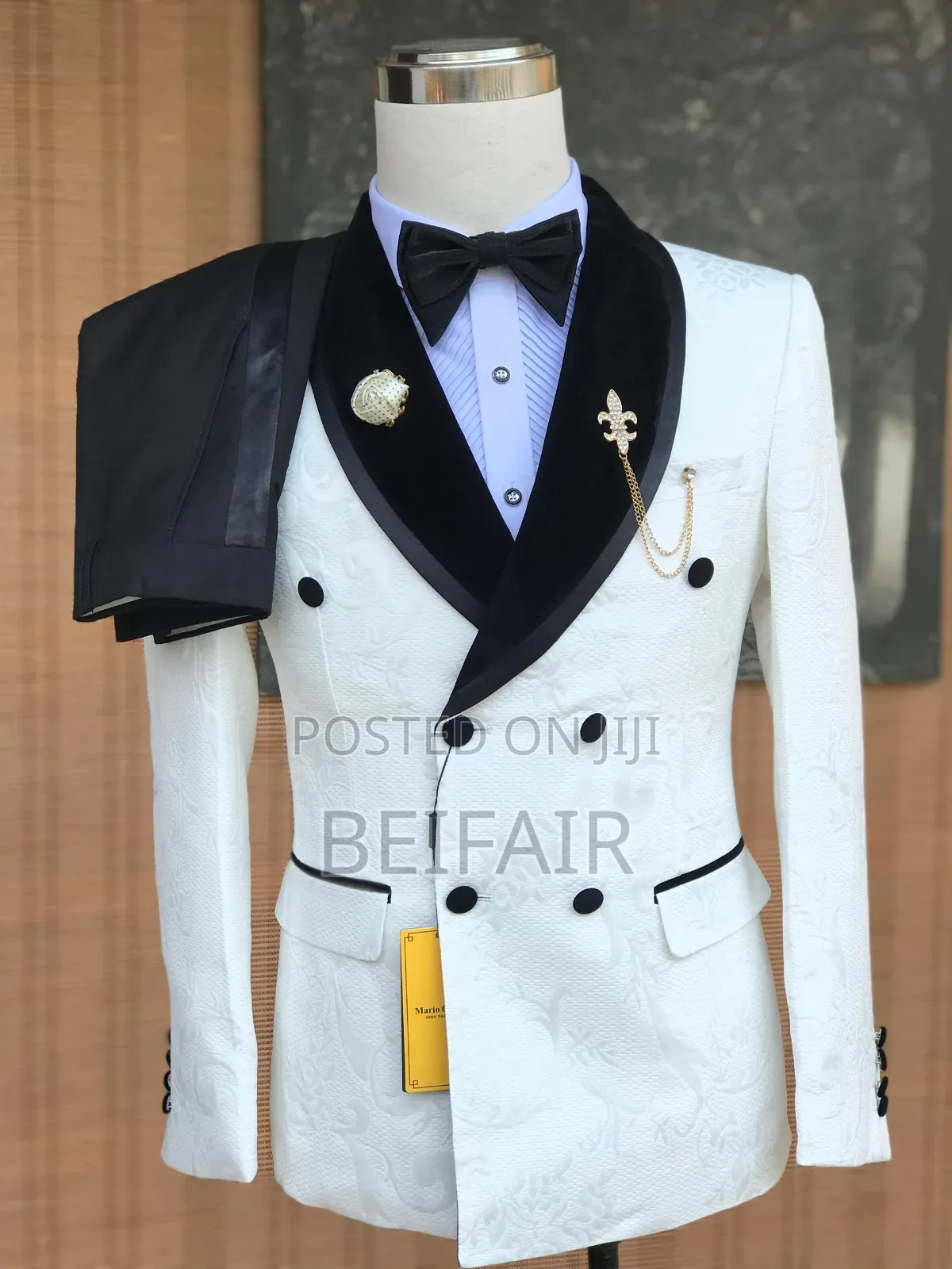 Black and White Double Breasted | Six Buttons Suit | Suti