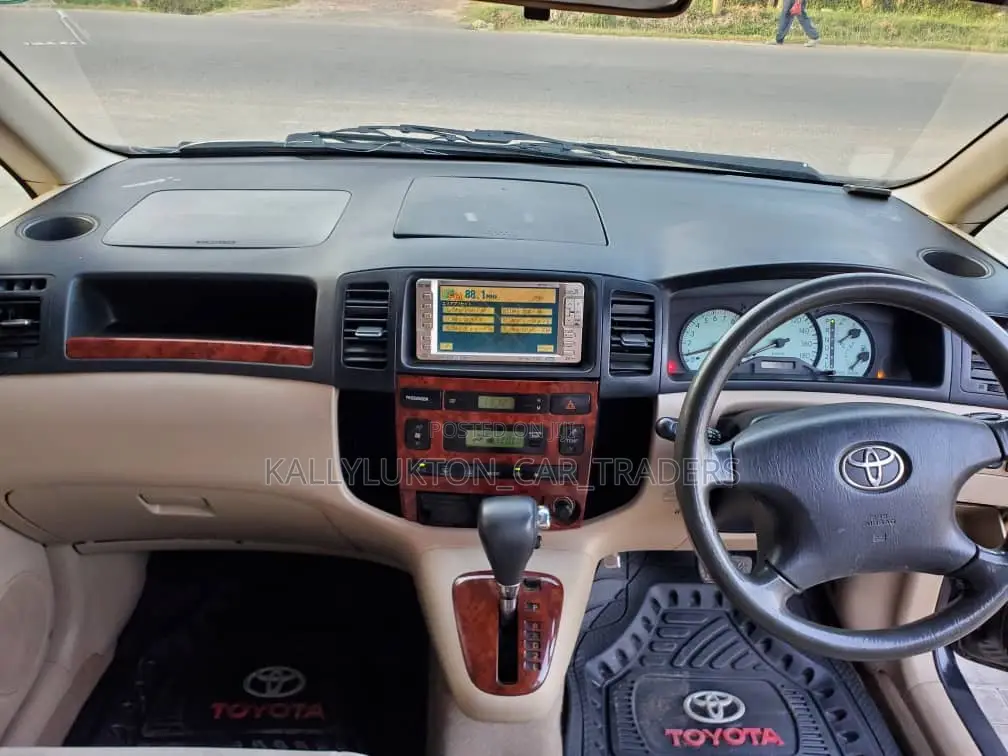 Toyota Corolla Spacio 2005 Black