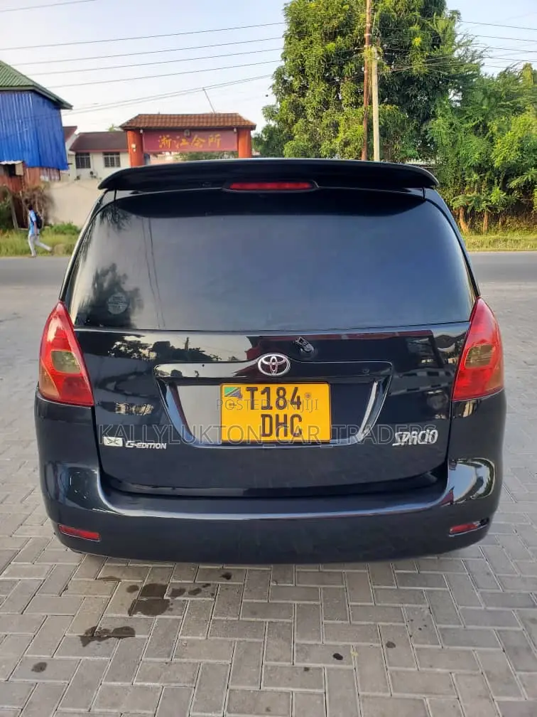 Toyota Corolla Spacio 2005 Black