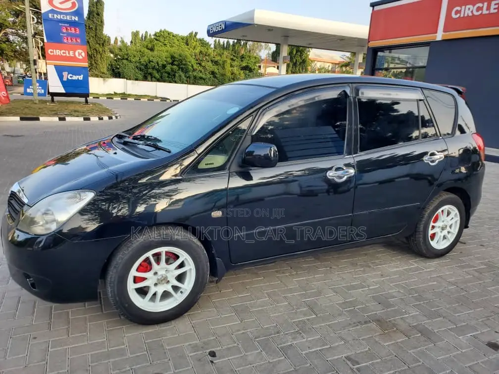 Toyota Corolla Spacio 2005 Black