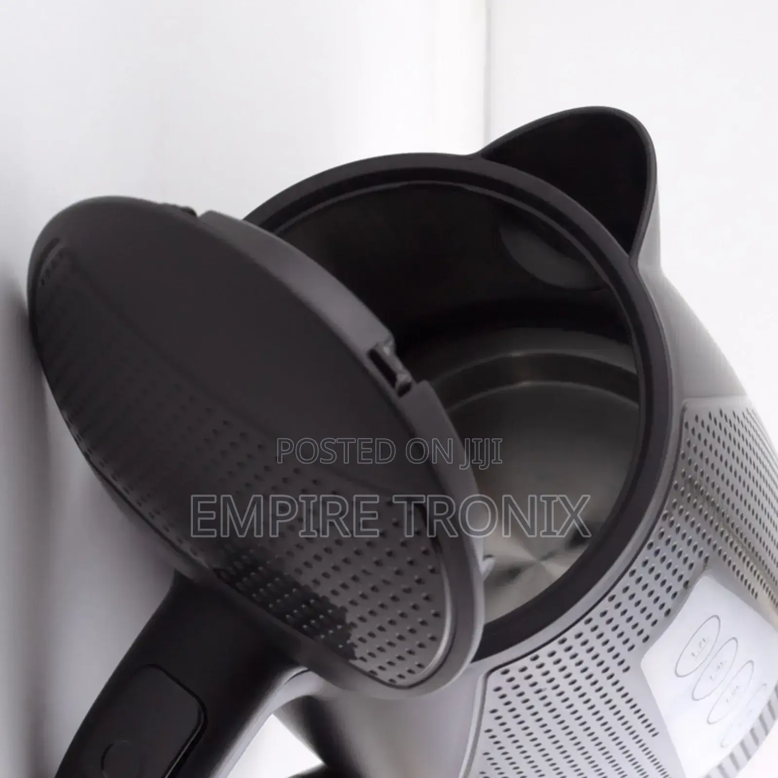 Nikai Kettle 1.7L 2200W Dry- Boil NK744P