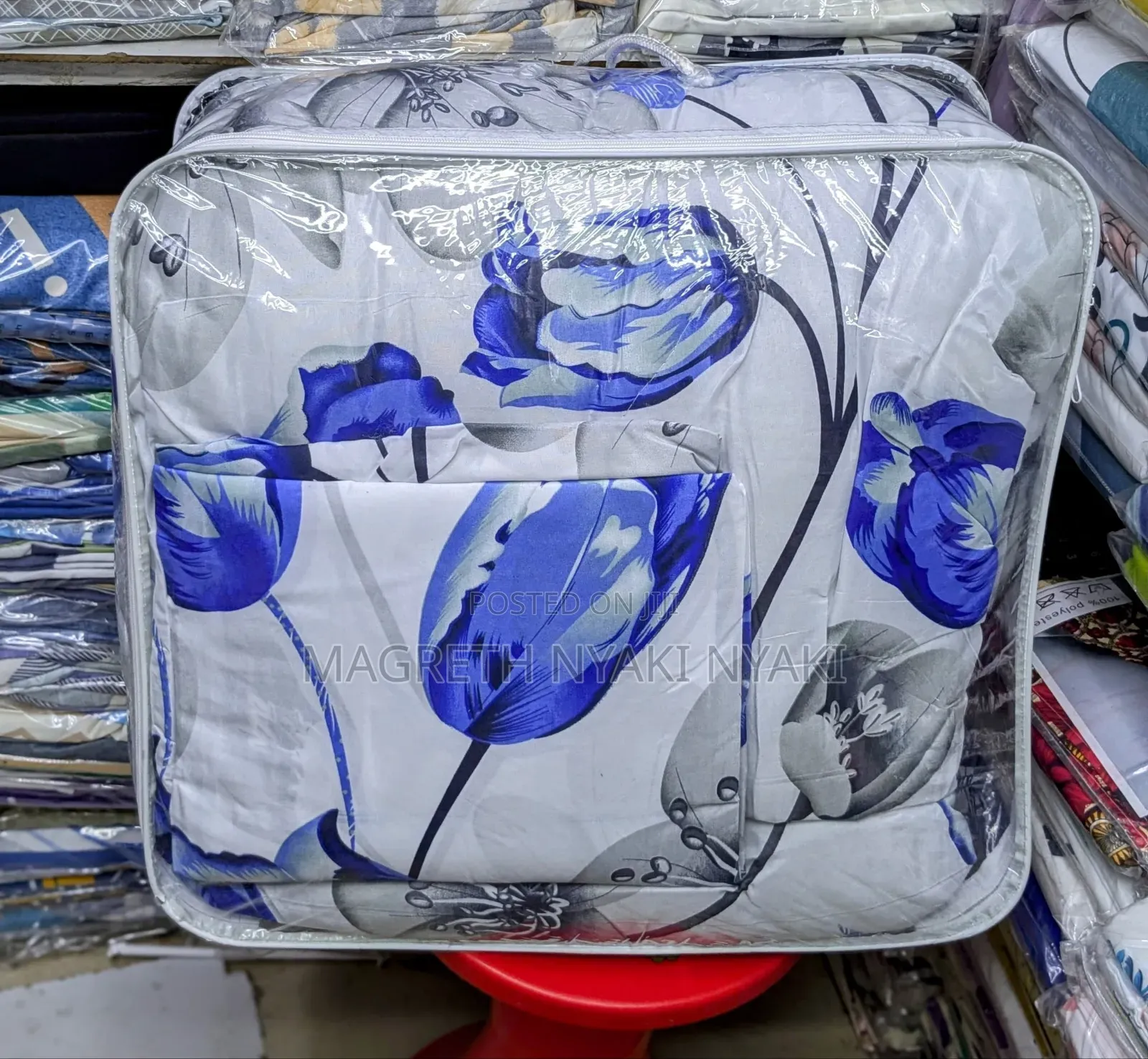 Duvet 1 
Shuka 1
Foronya 2 
Saiz 7 Kwa 8