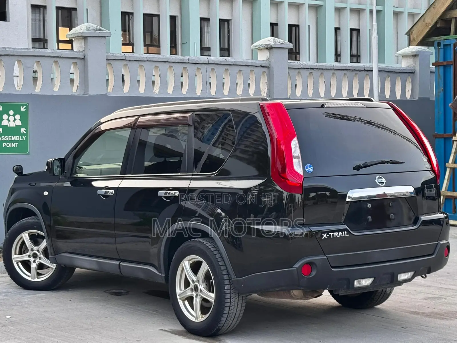 Nissan X-Trail 2012 Black