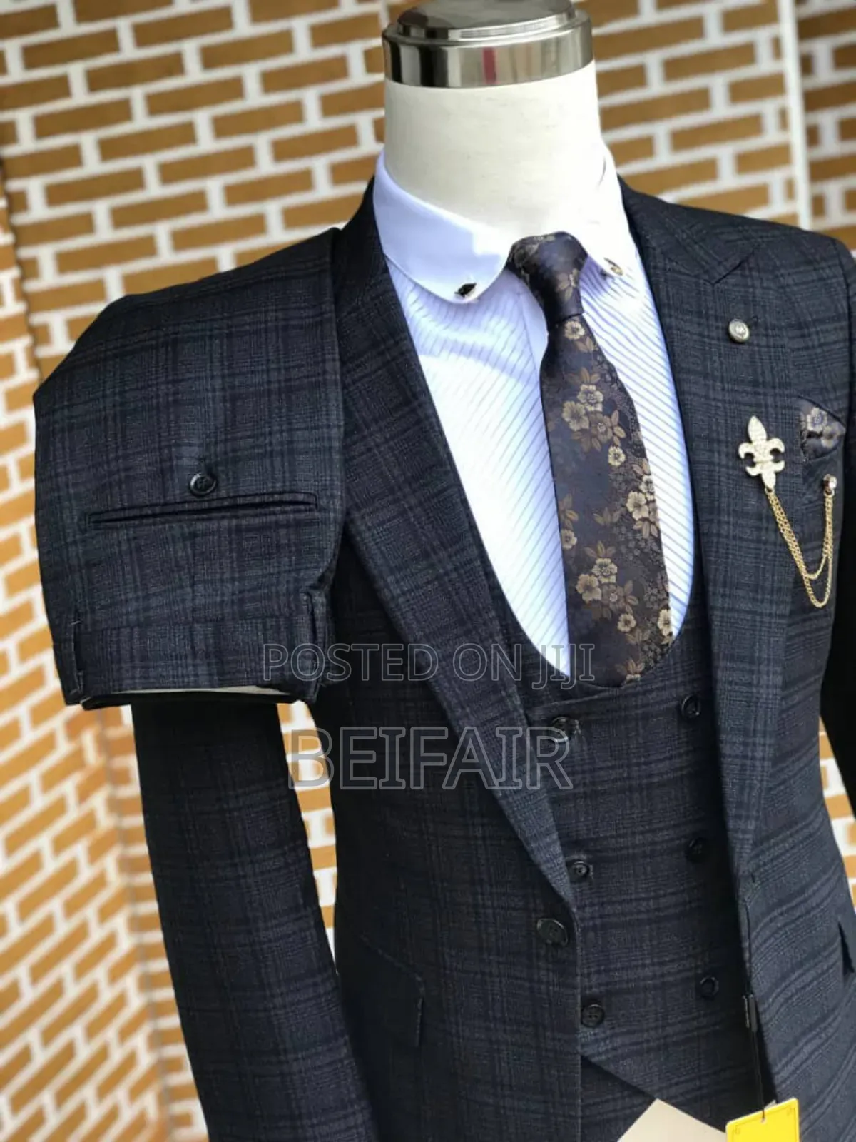 Suti Za Kiume | Black Draft Suits