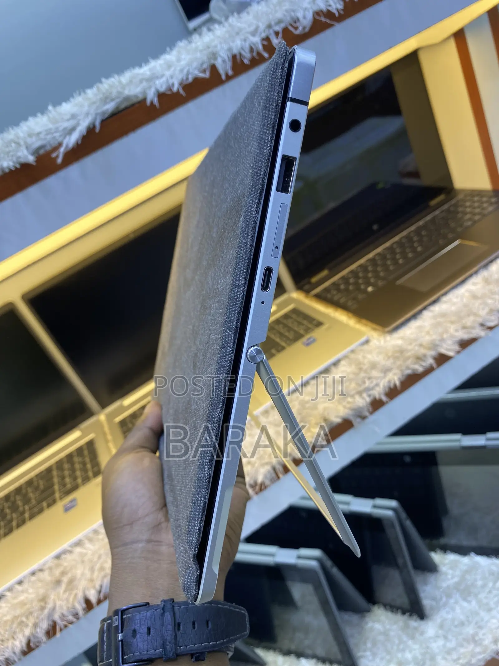 Laptop HP Elite X2 1012 G2 8GB Intel Core i5 SSD 256GB