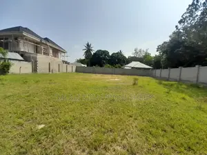 Kiwanja Kinauzwa Kigamboni Ungindoni