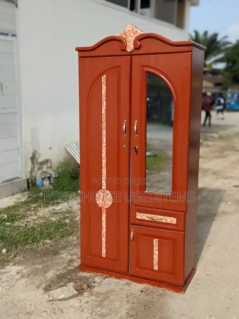 Kabati La Nguo // Milango Miwili // Board //