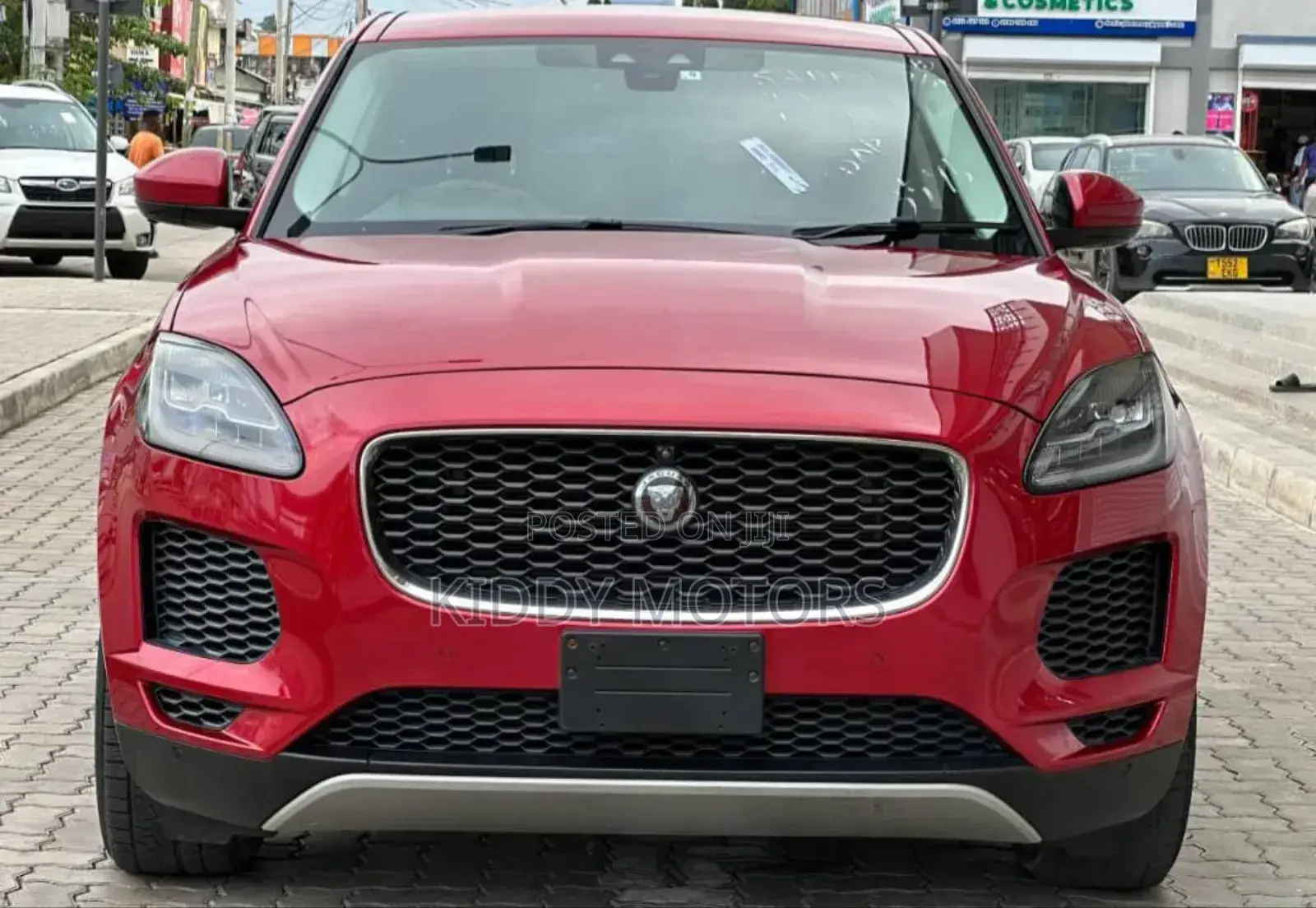 Jaguar E-Pace 2018 Red