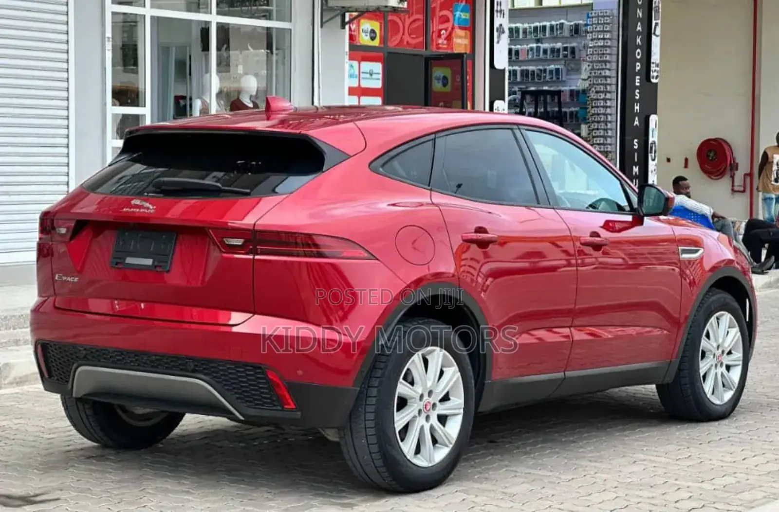 Jaguar E-Pace 2018 Red