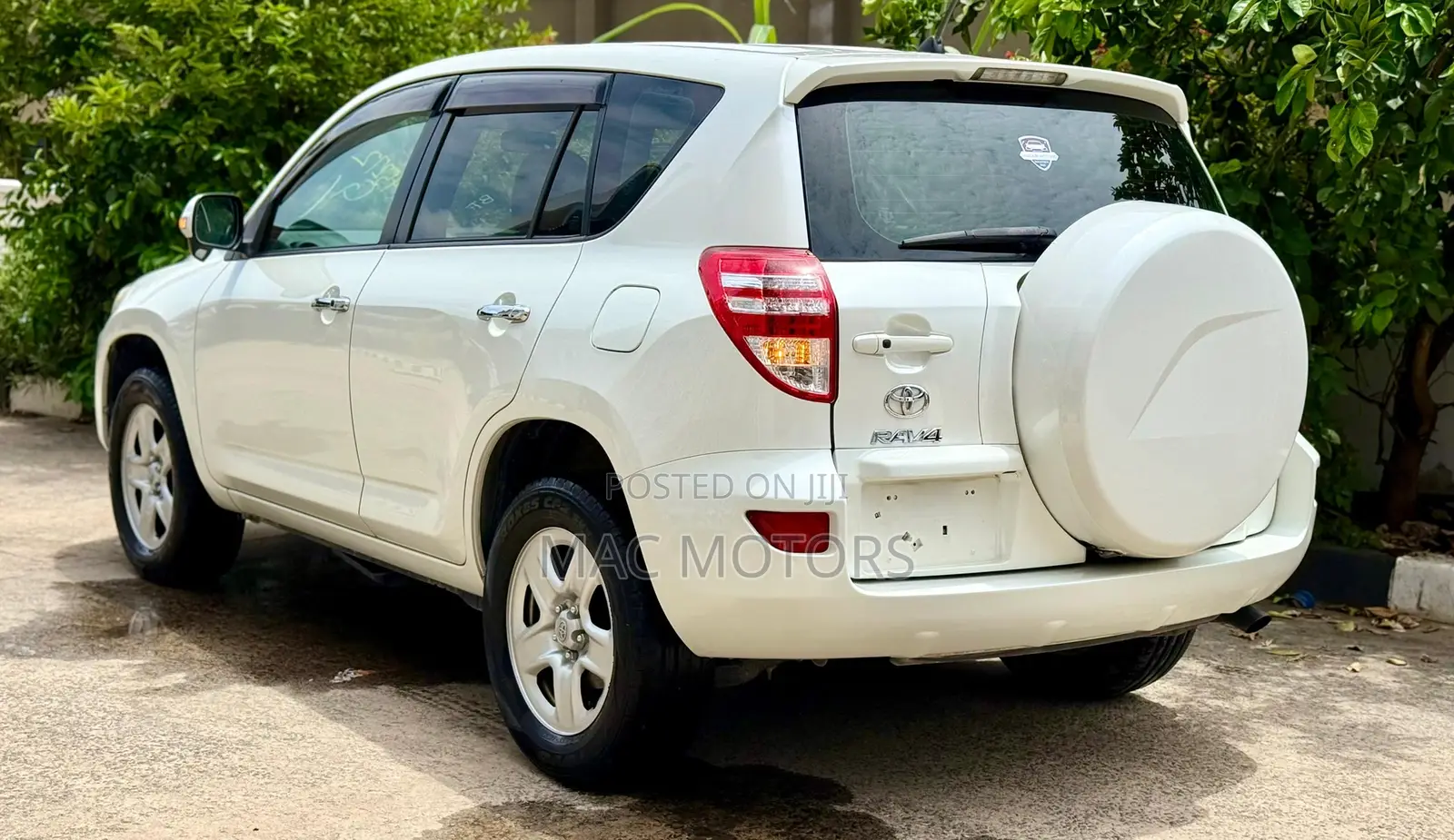 Toyota RAV4 2009 White