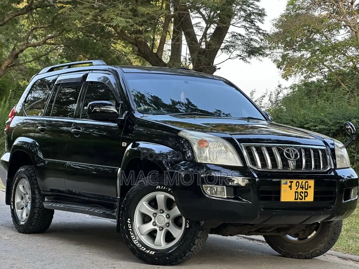 Toyota Land Cruiser Prado 2004 Black