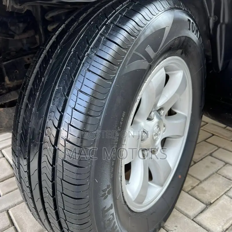 Toyota Land Cruiser Prado 2005 Gray