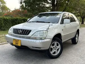 Toyota Harrier 2.4 16V 4WD 2002 White