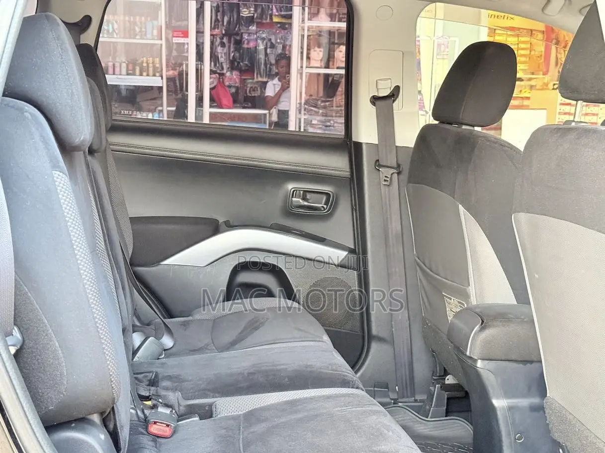 Mitsubishi Outlander 2008 Black
