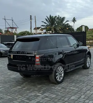 Land Rover Range Rover Vogue 2015 Black