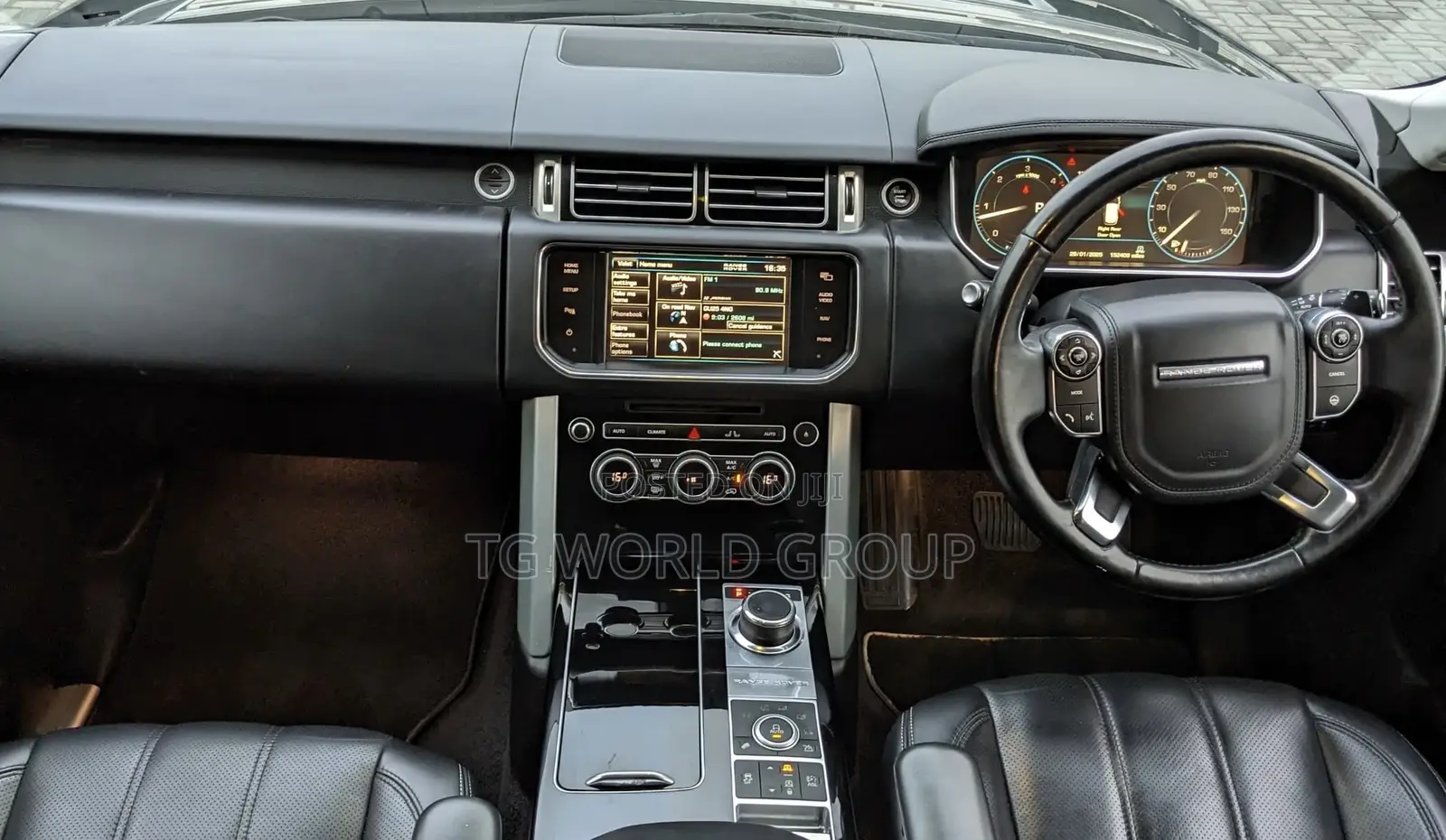 Land Rover Range Rover Vogue 2015 Black