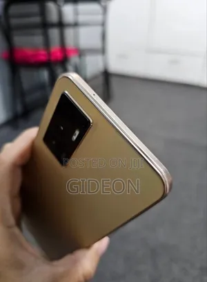 New Vivo V23 5G 256 GB Rose Gold