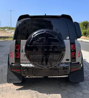 Land Rover Defender X-Dynamic SE 2023 Gray