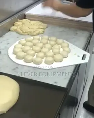Semi Automatic Dough Divider Rounder