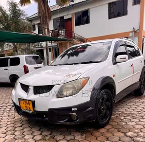 Photo - Toyota Voltz 2005 White