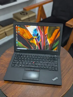 Laptop Lenovo ThinkPad X250 4GB Intel Core I3 HDD 350GB