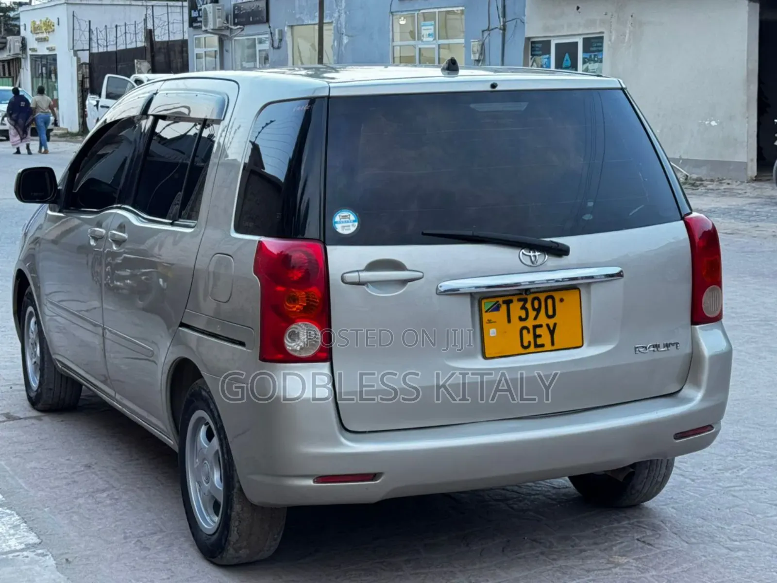 Toyota Raum 1.5 AWD 2004 Silver