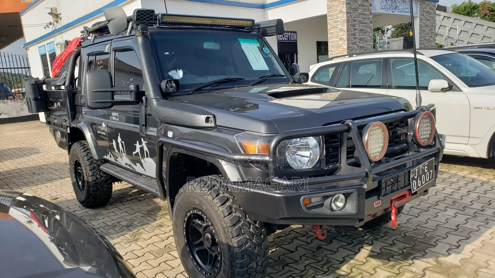 Toyota Land Cruiser 2019 Black