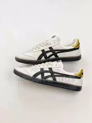 New Taiga Sneakers/Raba