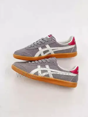 New Taiga Sneakers/Raba