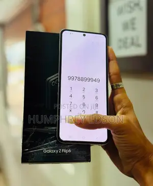 New Samsung Galaxy Z Flip6 256 GB Silver