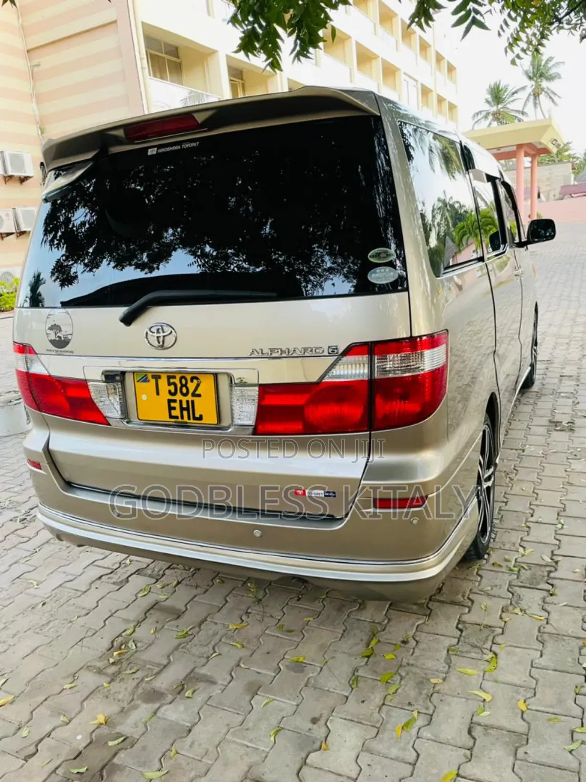 Toyota Alphard 2.4 Hybrid AWD 2007 Gold