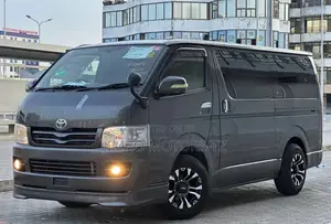 Toyota HiAce 2008 Grey