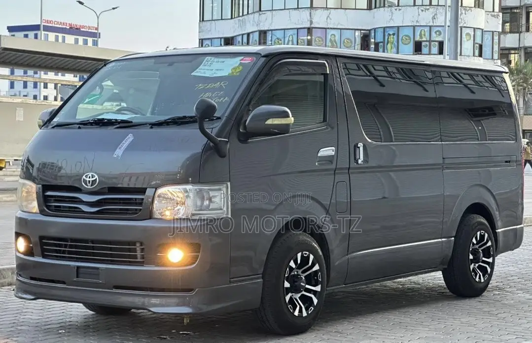 Toyota HiAce 2008 Grey