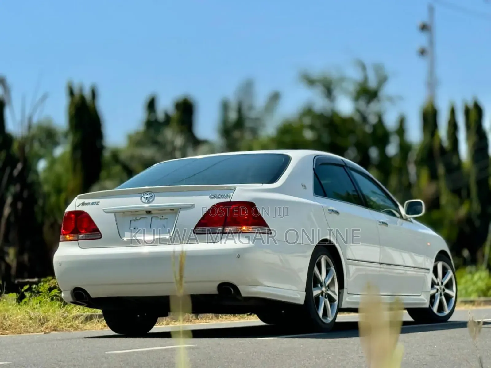 Toyota Crown Royale 2005 Silver