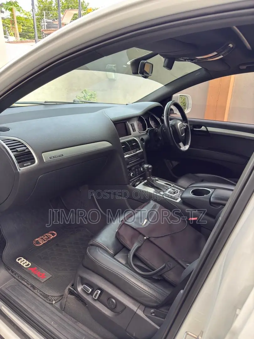 Audi Q7 2015 White